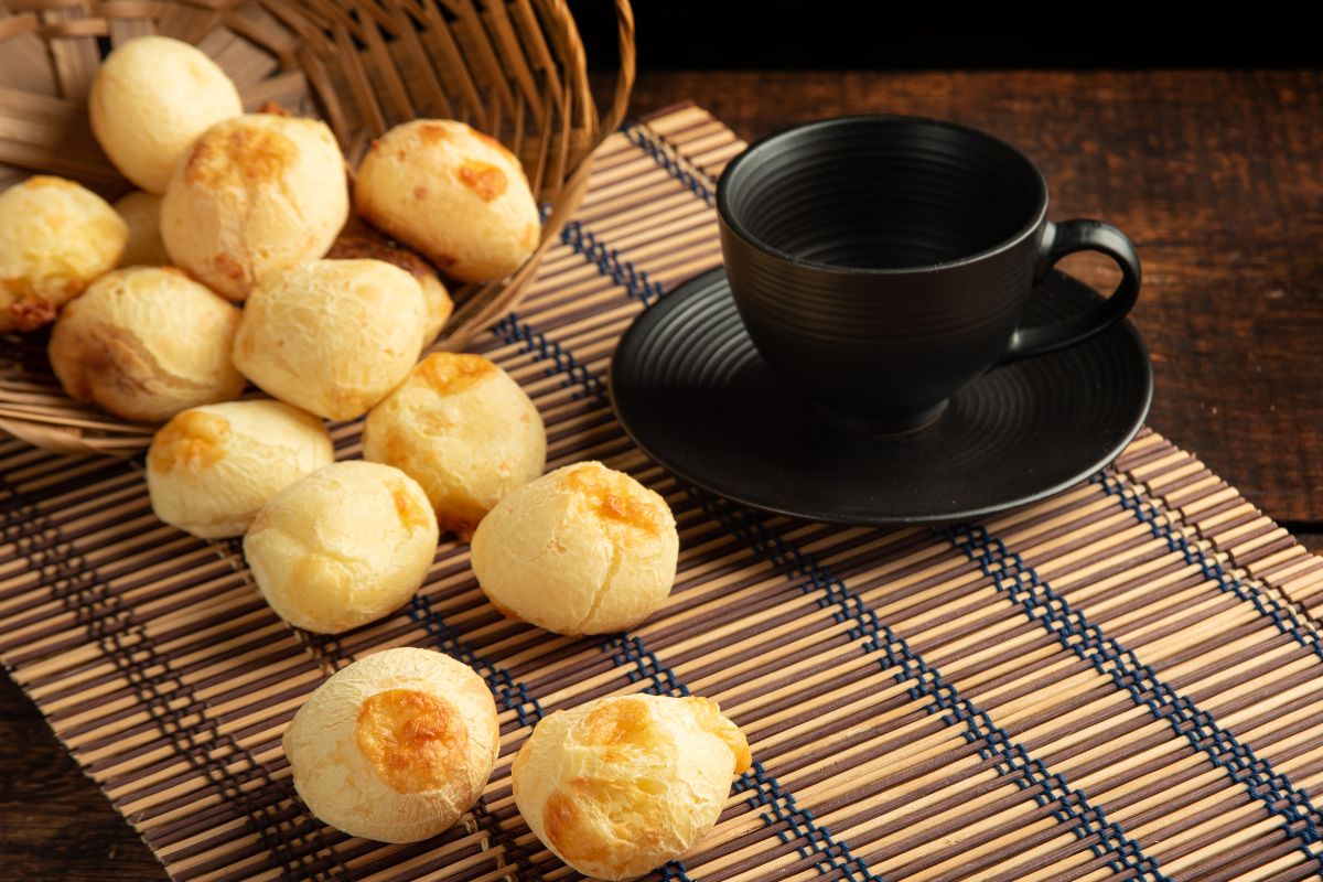 Como Fazer Pão de Queijo na Air Fryer? Como Fazer Pão de Queijo na Air Fryer?